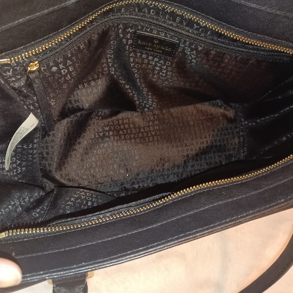 Kate Spade Tote - Picture 5 of 10